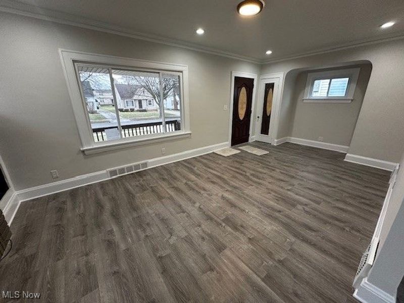 20517 Raymond Street, Maple Heights, OH 44137 Photo 7