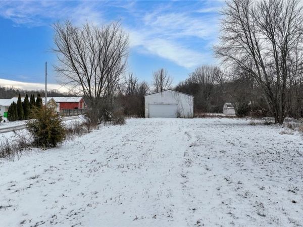 3852 Sleepy Hollow Road, Brunswick Hills, OH 44212