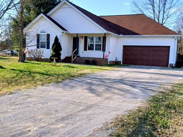 202 Briston Court, Murfreesboro, TN 37127