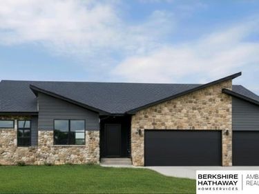 6409 S 214 Street, Elkhorn, NE 68022