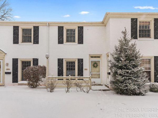 1922 Georgetown Drive SE, Grand Rapids, MI 49506