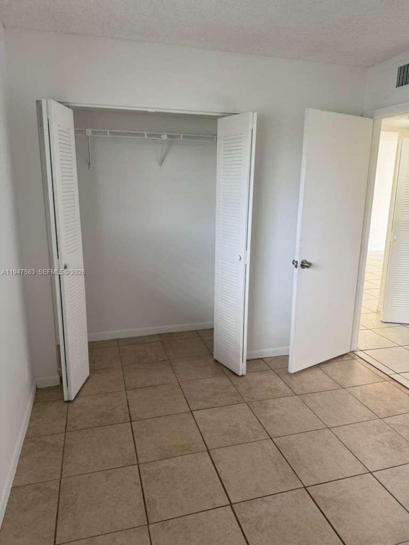 8710 N Sherman Cir, Unit 304, Miramar, FL 33025 Photo