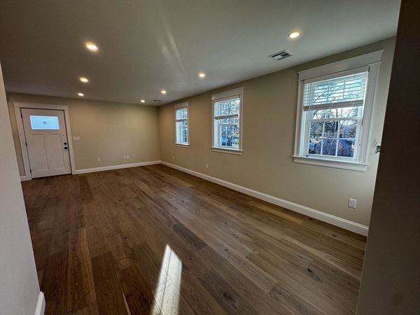 1A Old Mill Rd, Unit 2, Maynard, MA 01754