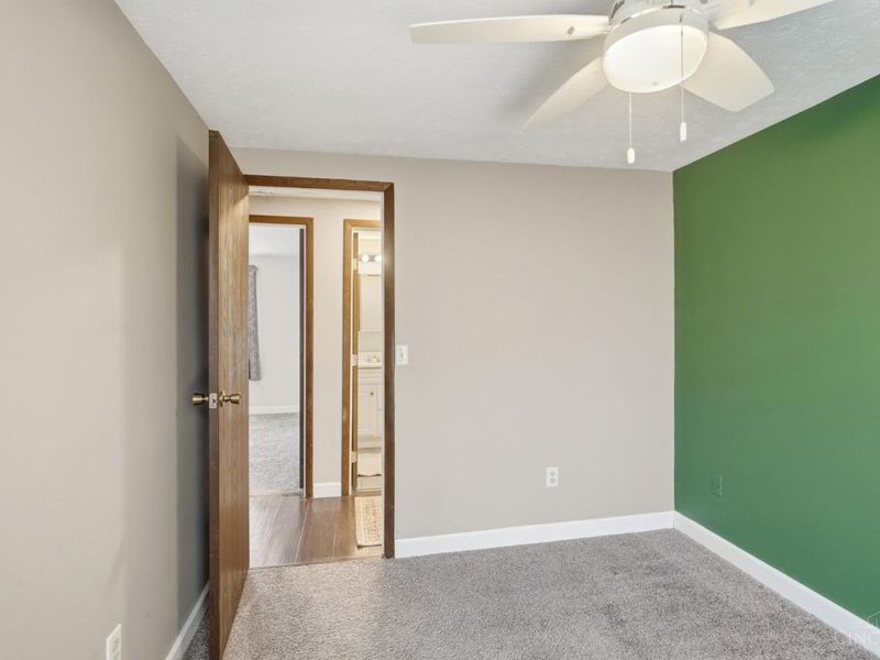 2148 Julie Terrace, Reading, OH 45215 Photo 23