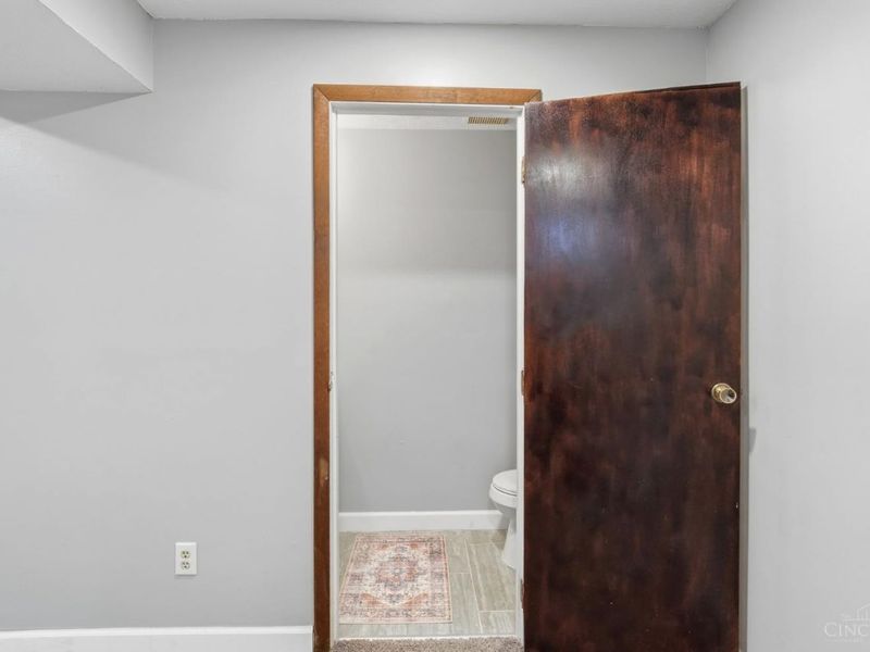 2148 Julie Terrace, Reading, OH 45215 Photo 31