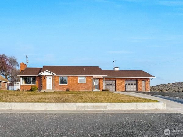 319 E 3rd Street, Lind, WA 99341