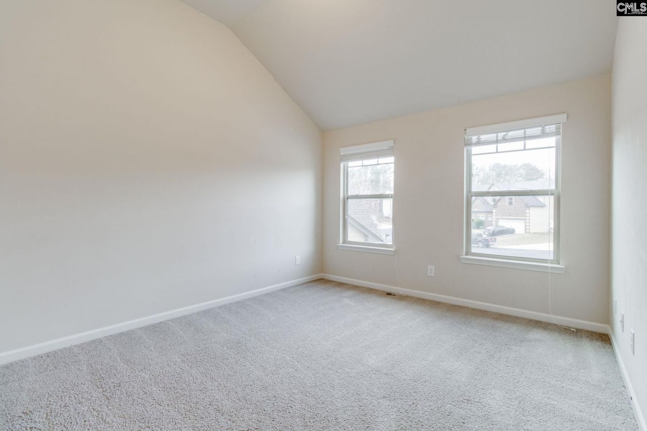 12 Hillfoots Court Photo 20