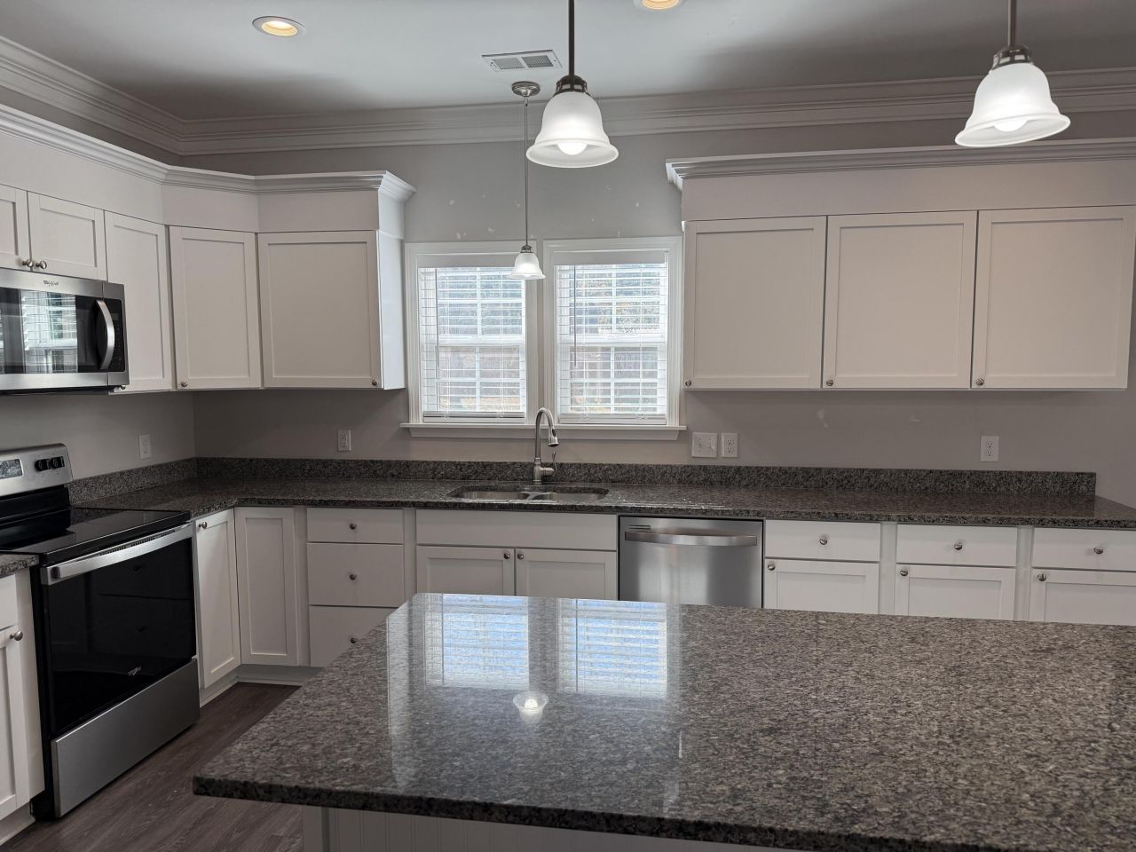 110 Mary Ellie Drive Photo 13