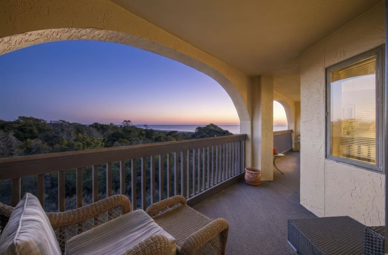 100 Lands End Blvd. Photo 9