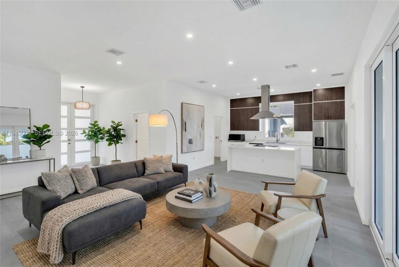 337 Jourferie Rd, Lehigh Acres, FL 33974 Photo