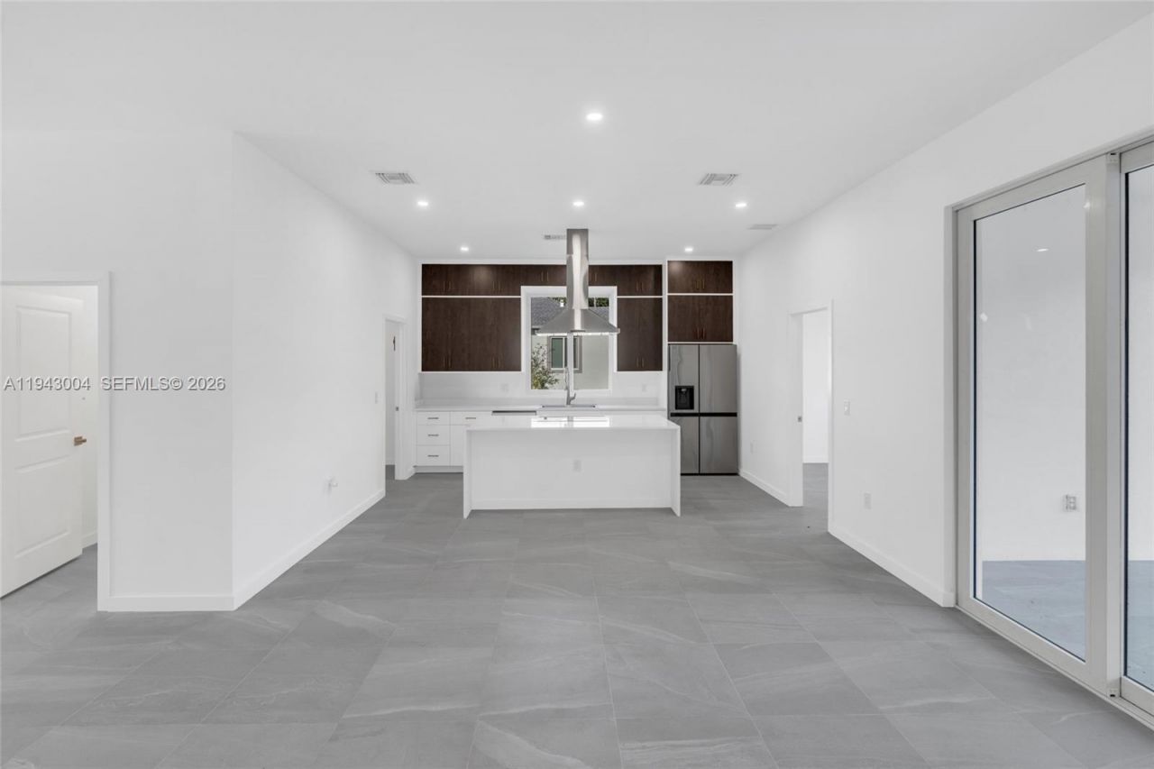 337 Jourferie Rd, Lehigh Acres, FL 33974 Photo