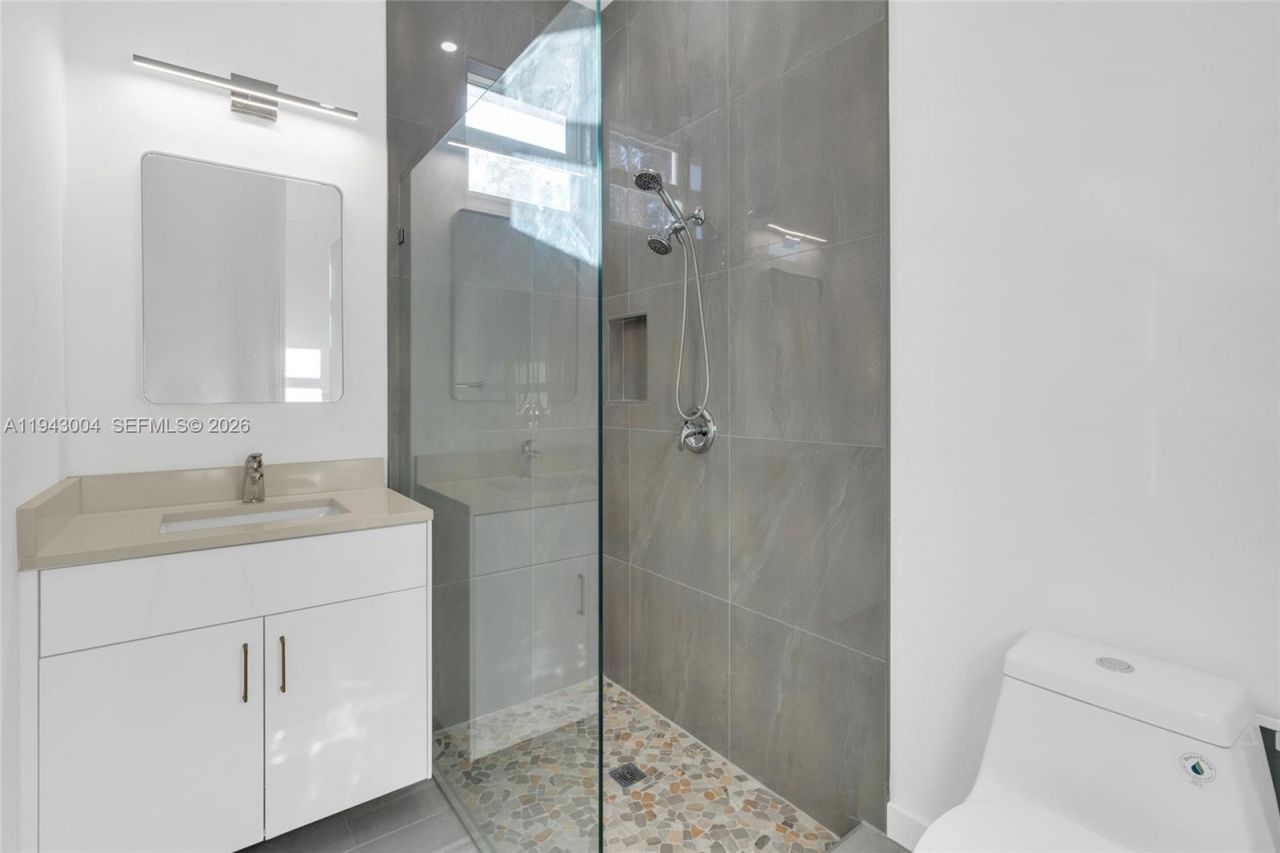 337 Jourferie Rd, Lehigh Acres, FL 33974 Photo