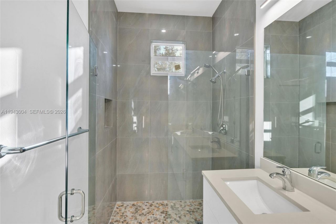 337 Jourferie Rd, Lehigh Acres, FL 33974 Photo