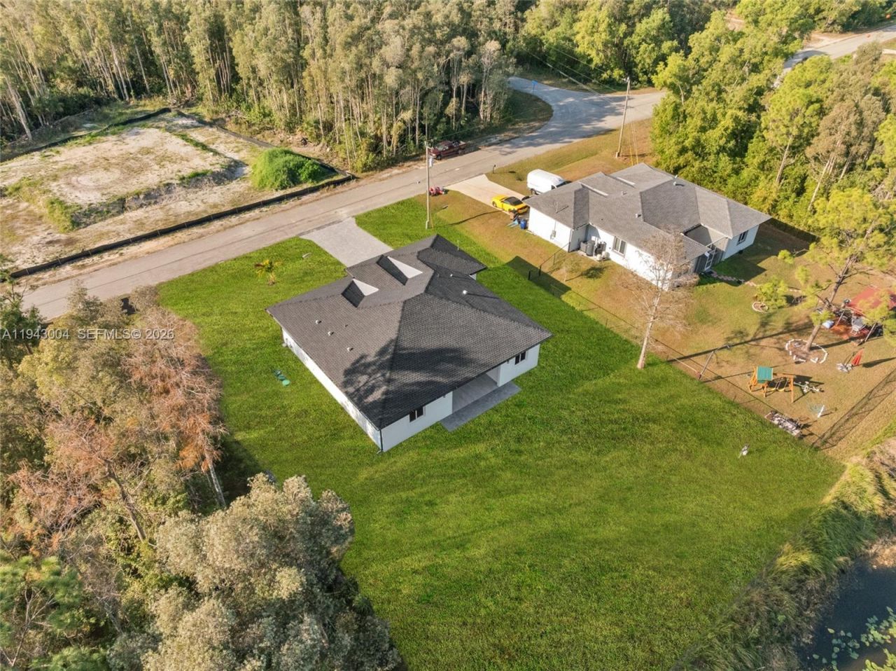 337 Jourferie Rd, Lehigh Acres, FL 33974 Photo