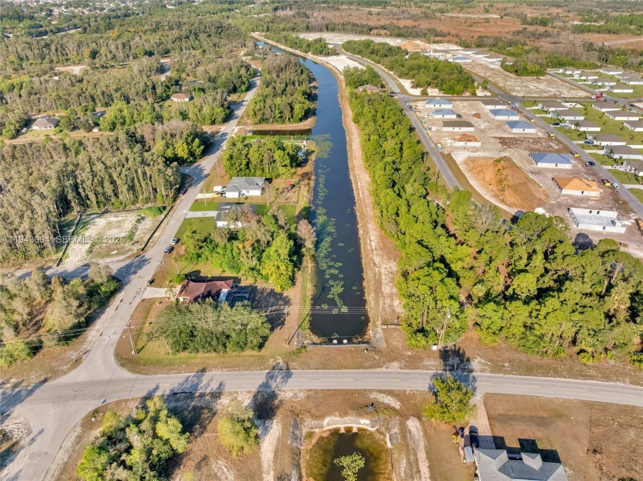 337 Jourferie Rd, Lehigh Acres, FL 33974 Photo