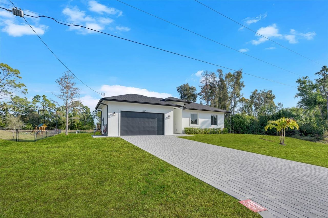 337 Jourferie Rd, Lehigh Acres, FL 33974 Photo