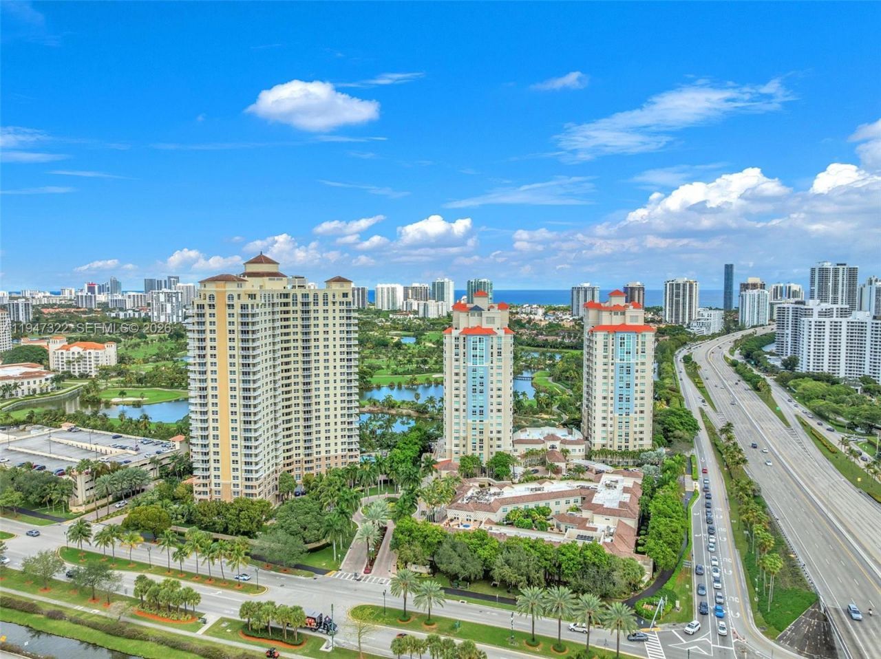 19501 W Country Club Dr, Unit 505, Aventura, FL 33180 Photo