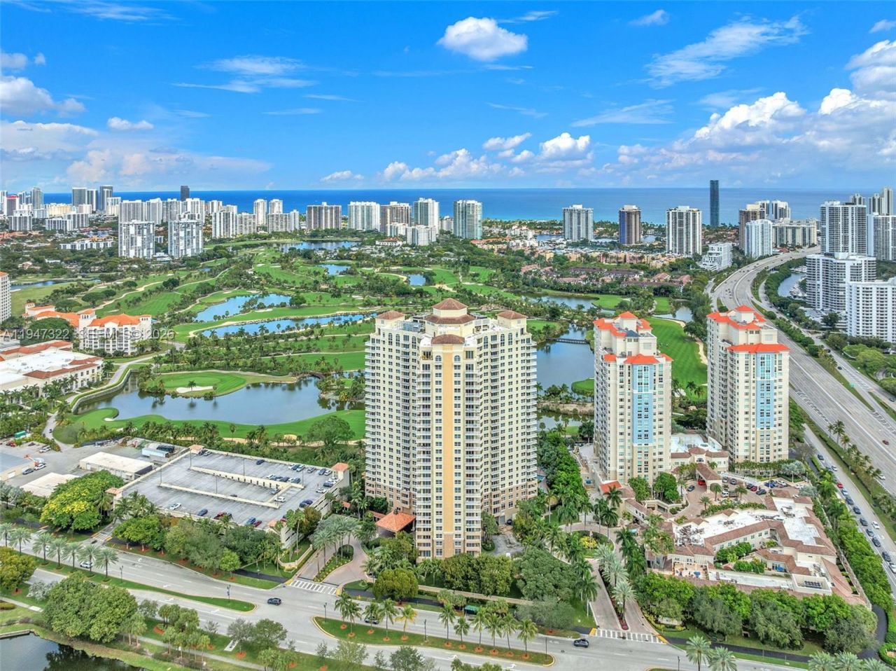 19501 W Country Club Dr, Unit 505, Aventura, FL 33180 Photo