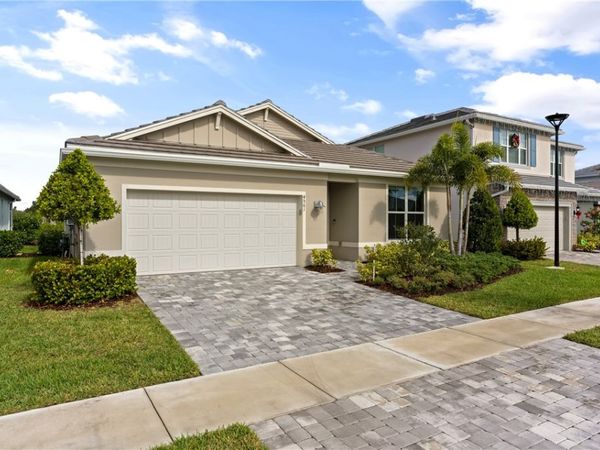 4561 Nautilus Circle, Vero Beach, FL 32967