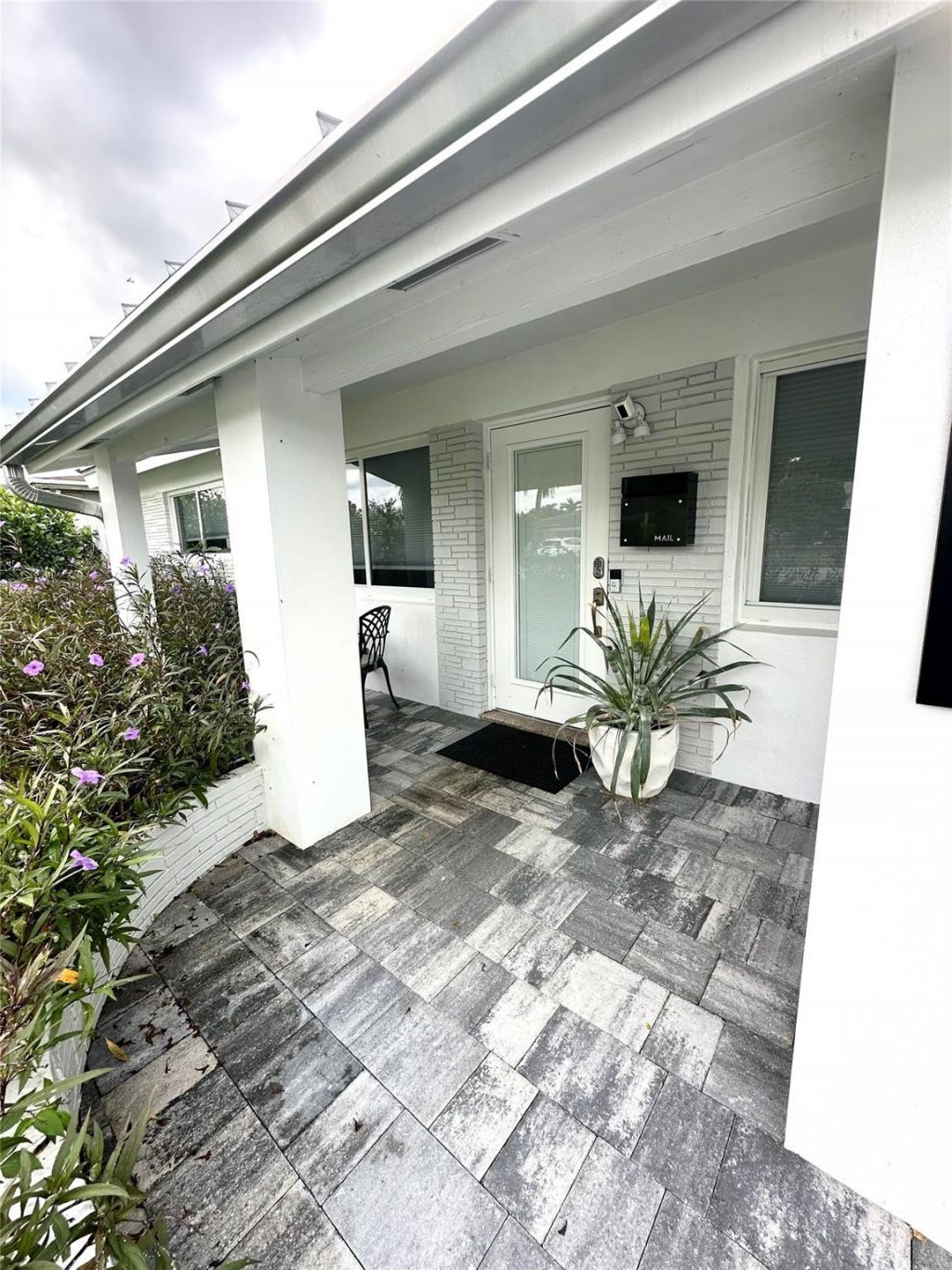 4801 NE 2nd, Fort Lauderdale, FL 33334 Photo