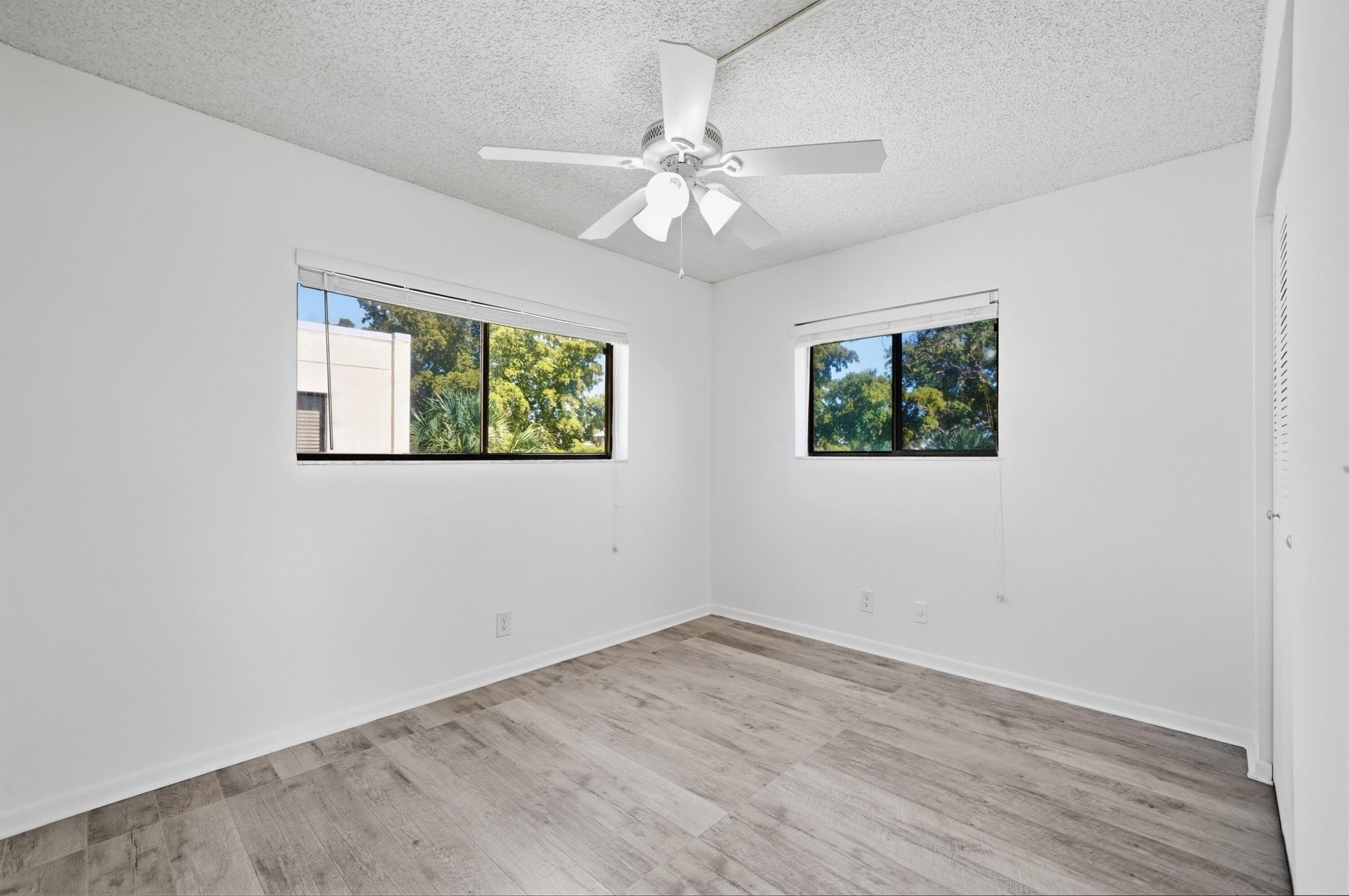5130 Las Verdes Circle, Unit 307, Delray Beach, FL 33484 Photo