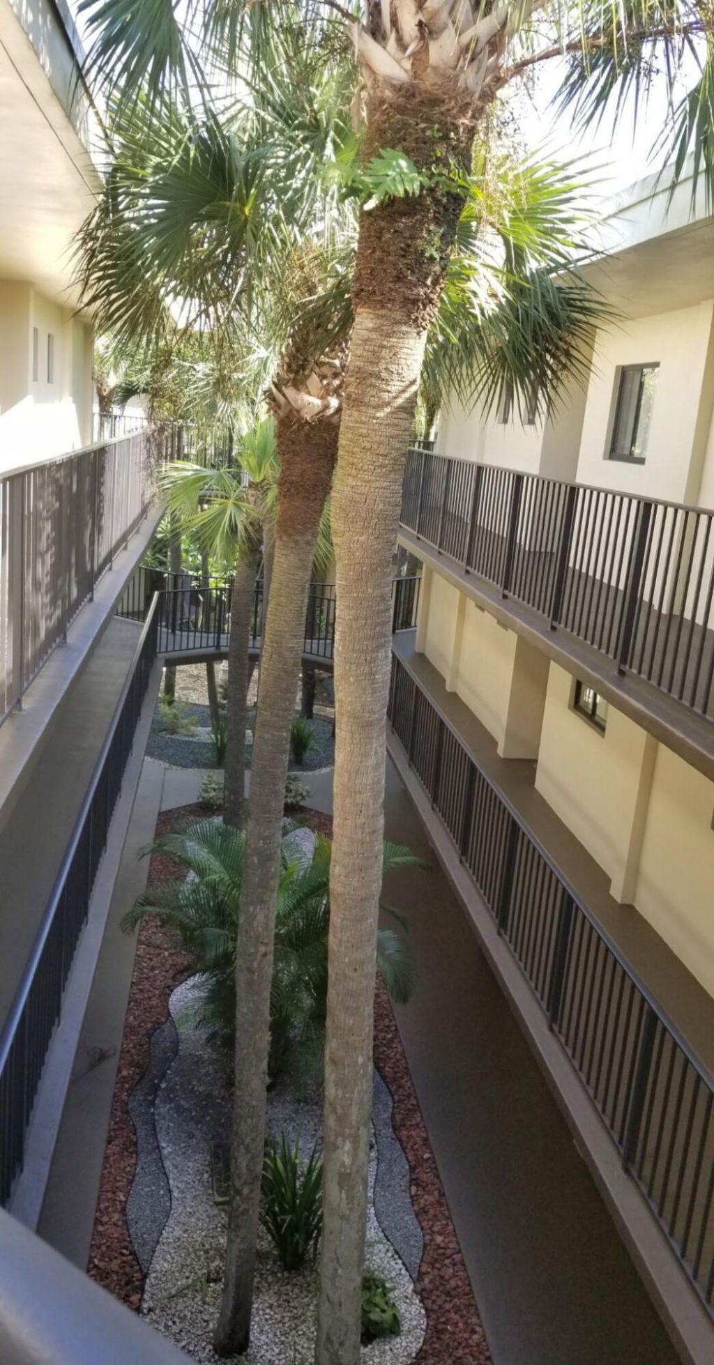 5130 Las Verdes Circle, Unit 307, Delray Beach, FL 33484 Photo