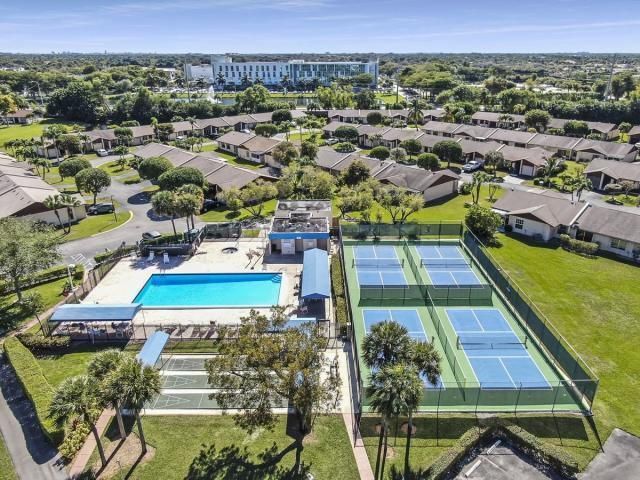 5130 Las Verdes Circle, Unit 307, Delray Beach, FL 33484 Photo