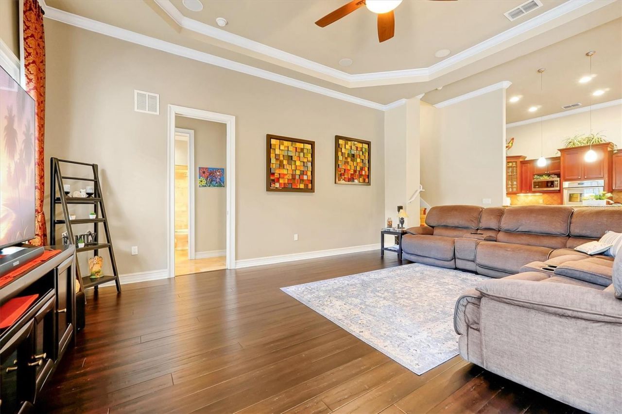 12012 Rambling Oak Boulevard, Orlando, FL 32832 Photo