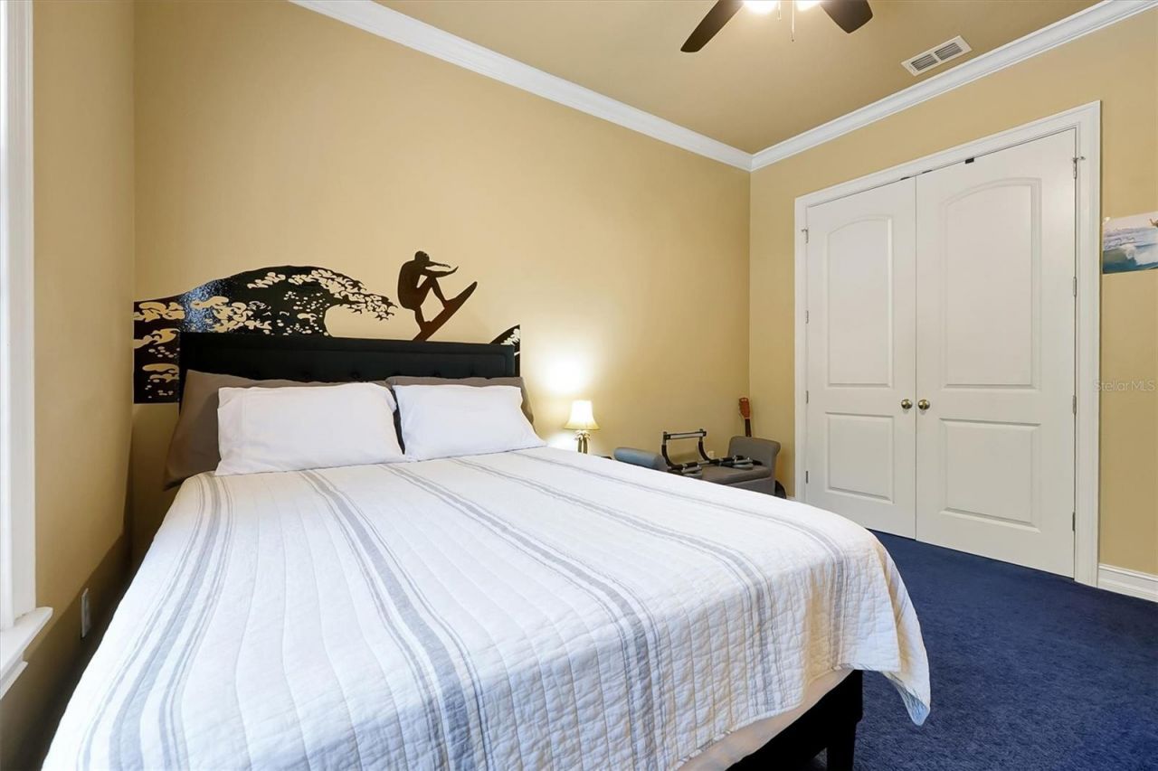 12012 Rambling Oak Boulevard, Orlando, FL 32832 Photo