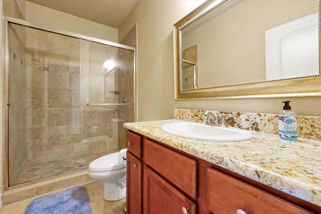 12012 Rambling Oak Boulevard, Orlando, FL 32832 Photo