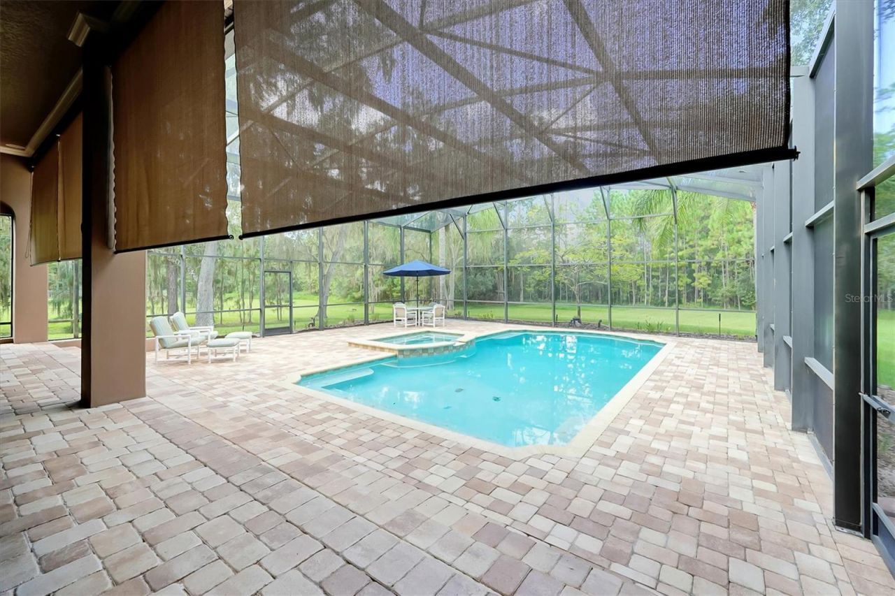 12012 Rambling Oak Boulevard, Orlando, FL 32832 Photo