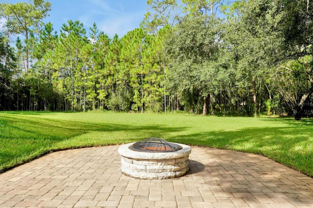 12012 Rambling Oak Boulevard, Orlando, FL 32832 Photo