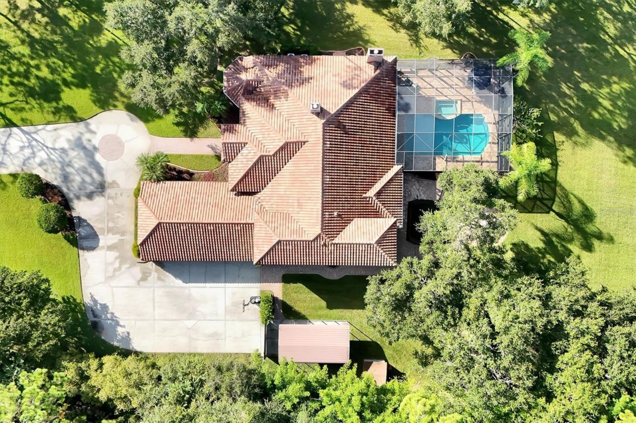 12012 Rambling Oak Boulevard, Orlando, FL 32832 Photo