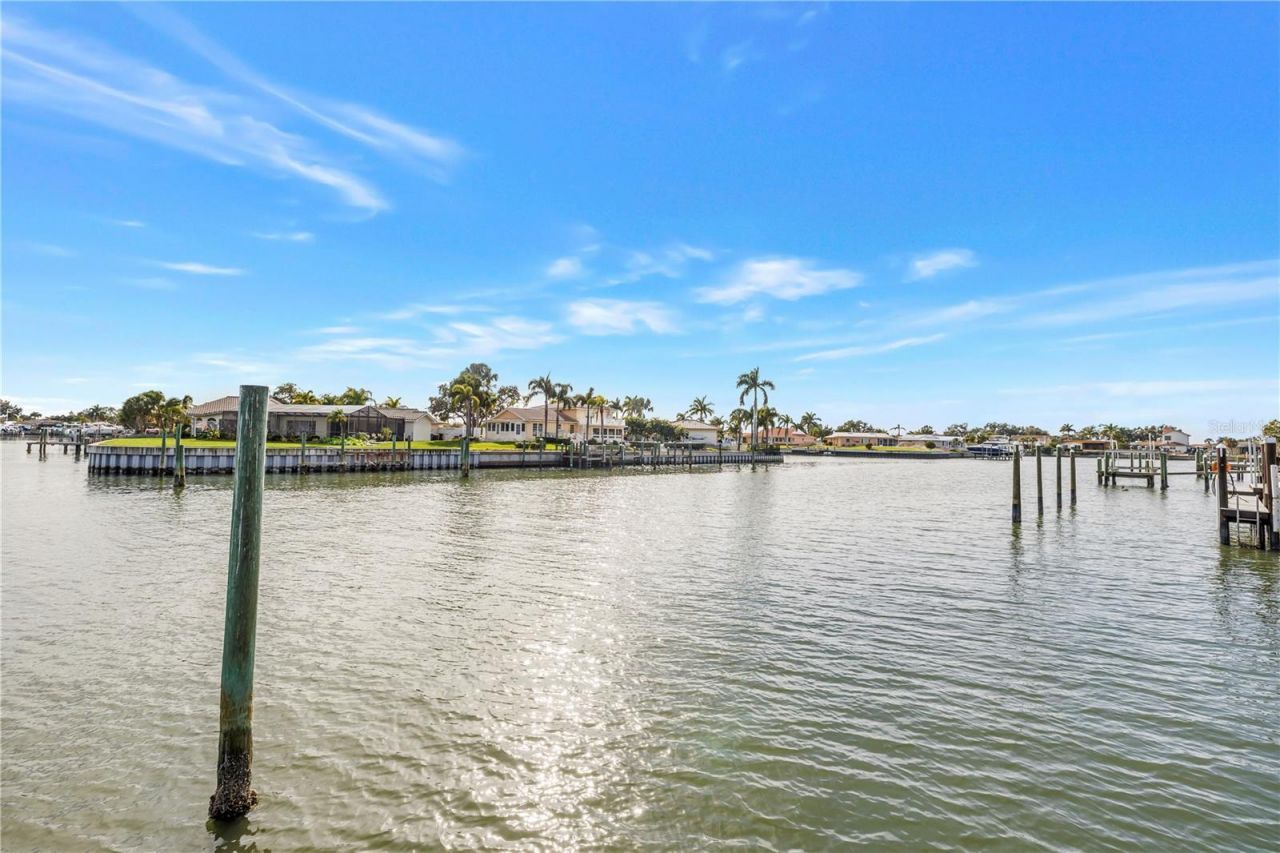 4114 42nd Avenue S, Saint Petersburg, FL 33711 Photo