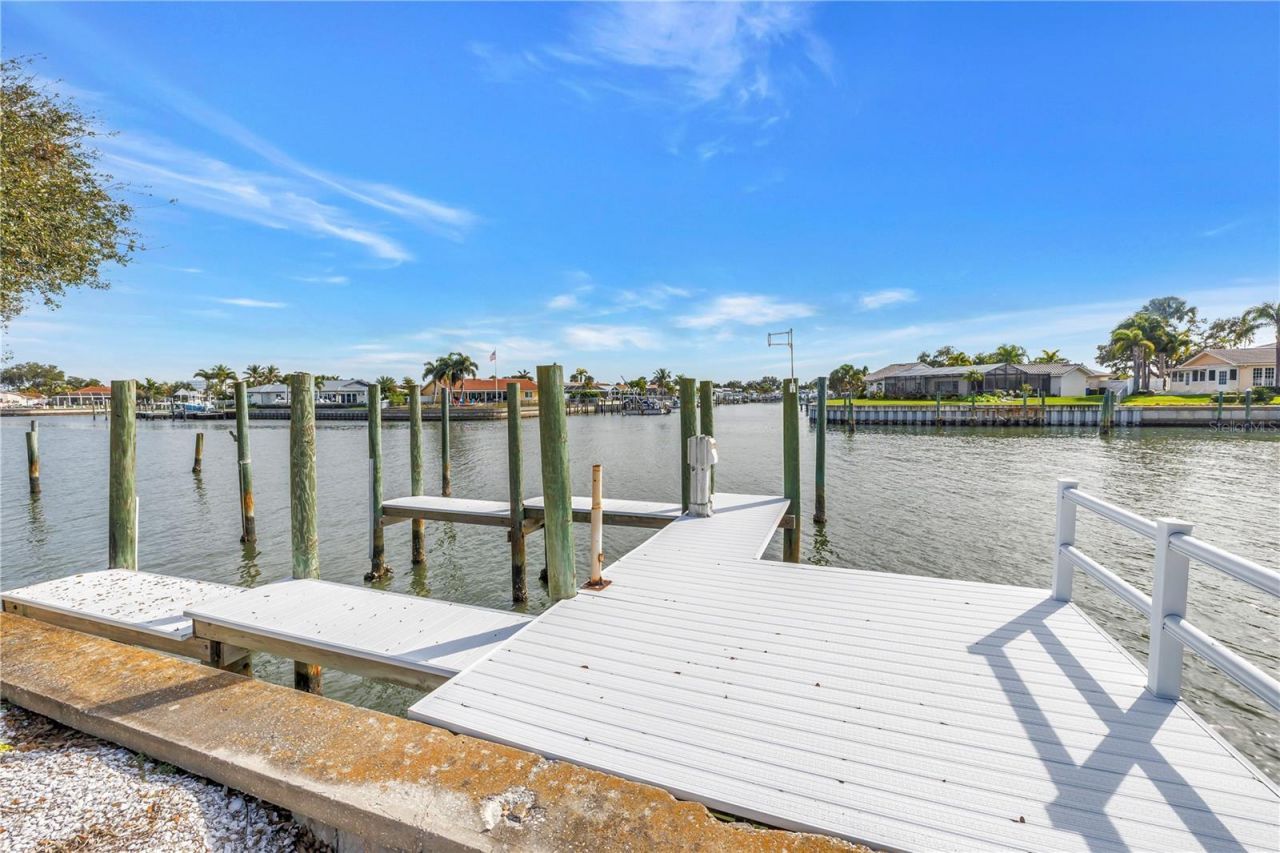 4114 42nd Avenue S, Saint Petersburg, FL 33711 Photo