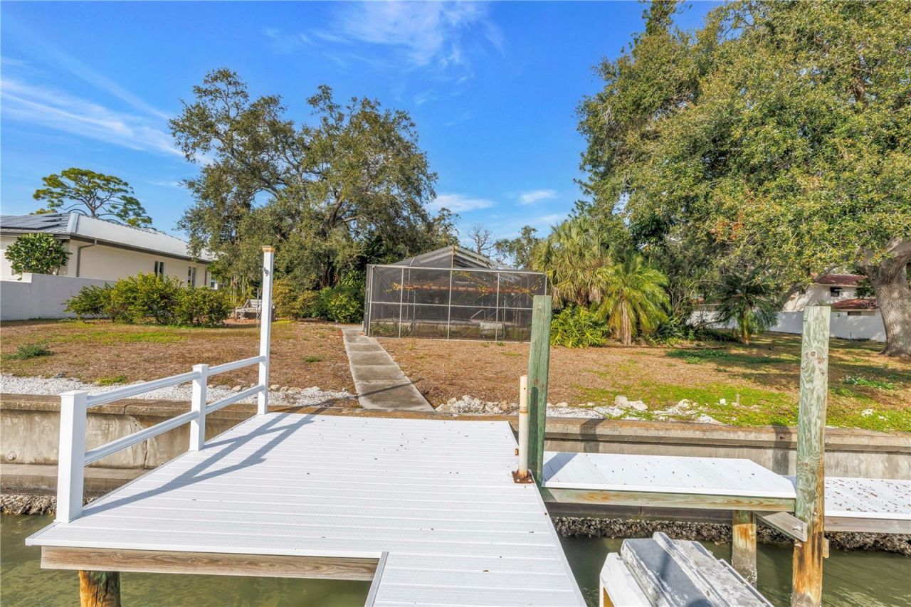 4114 42nd Avenue S, Saint Petersburg, FL 33711 Photo