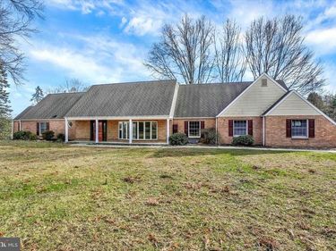 94 STONE MILL ROAD, HUMMELSTOWN, PA 17036