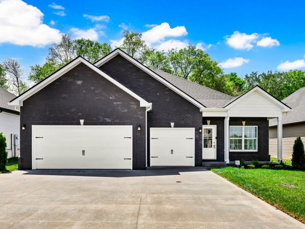 958 Vendue Ave, Clarksville, TN 37042