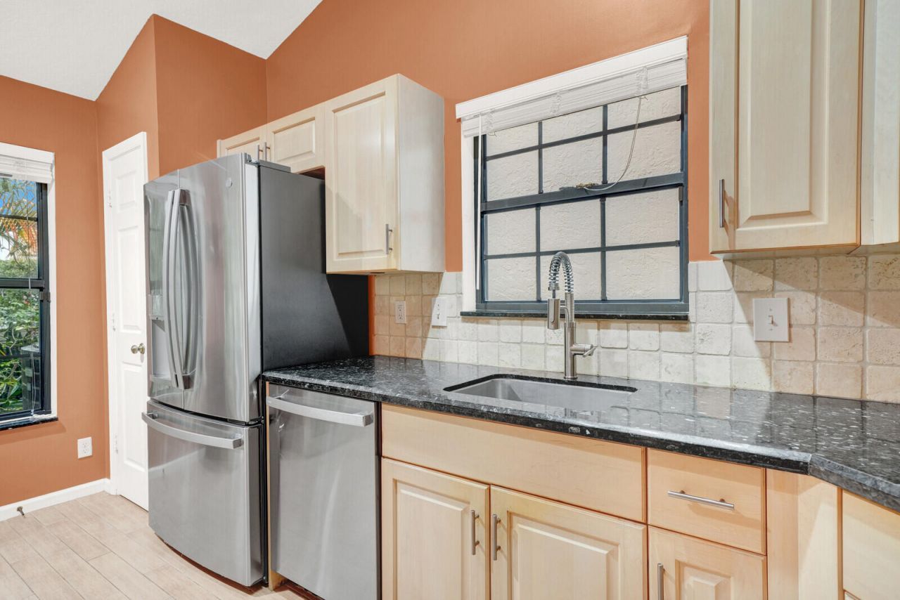 444 Coral Cove Drive, Juno Beach, FL 33408 Photo