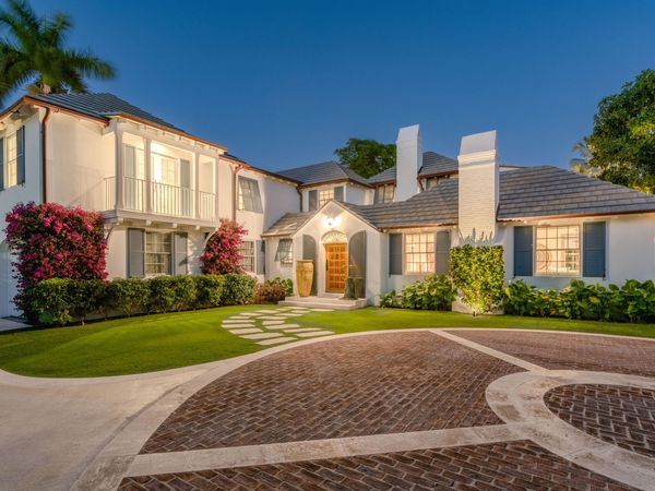 239 Emerald Lane, Palm Beach, FL 33480