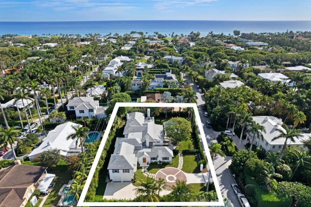 239 Emerald Lane, Palm Beach, FL 33480 Photo