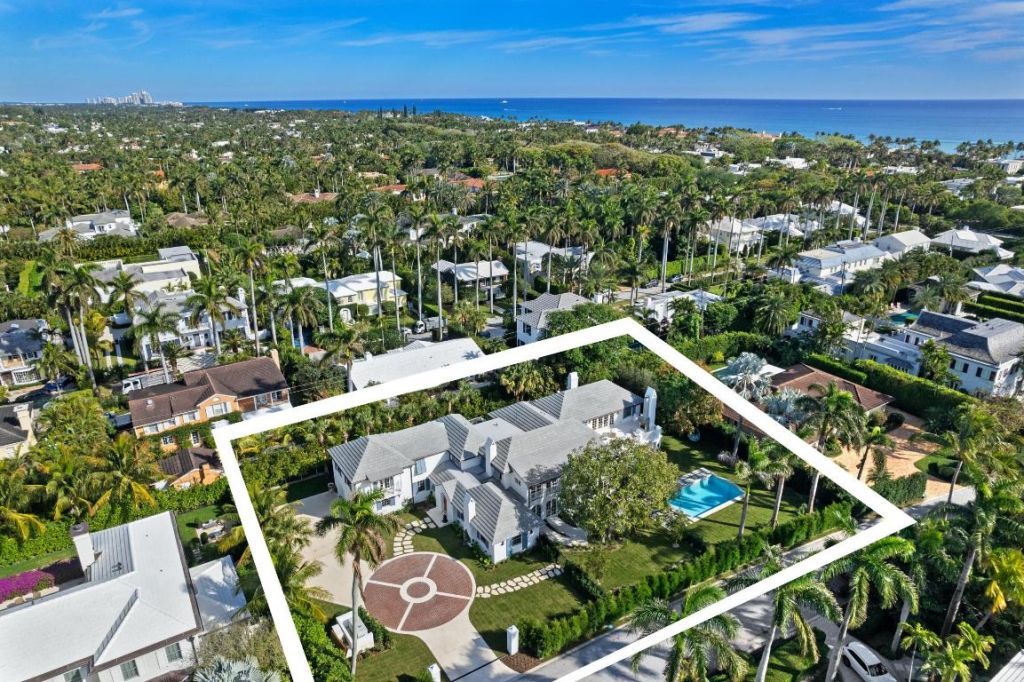 239 Emerald Lane, Palm Beach, FL 33480 Photo