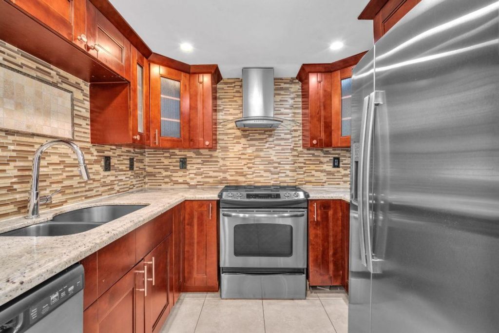 144 NW 4th Avenue, Boca Raton, FL 33432 Photo