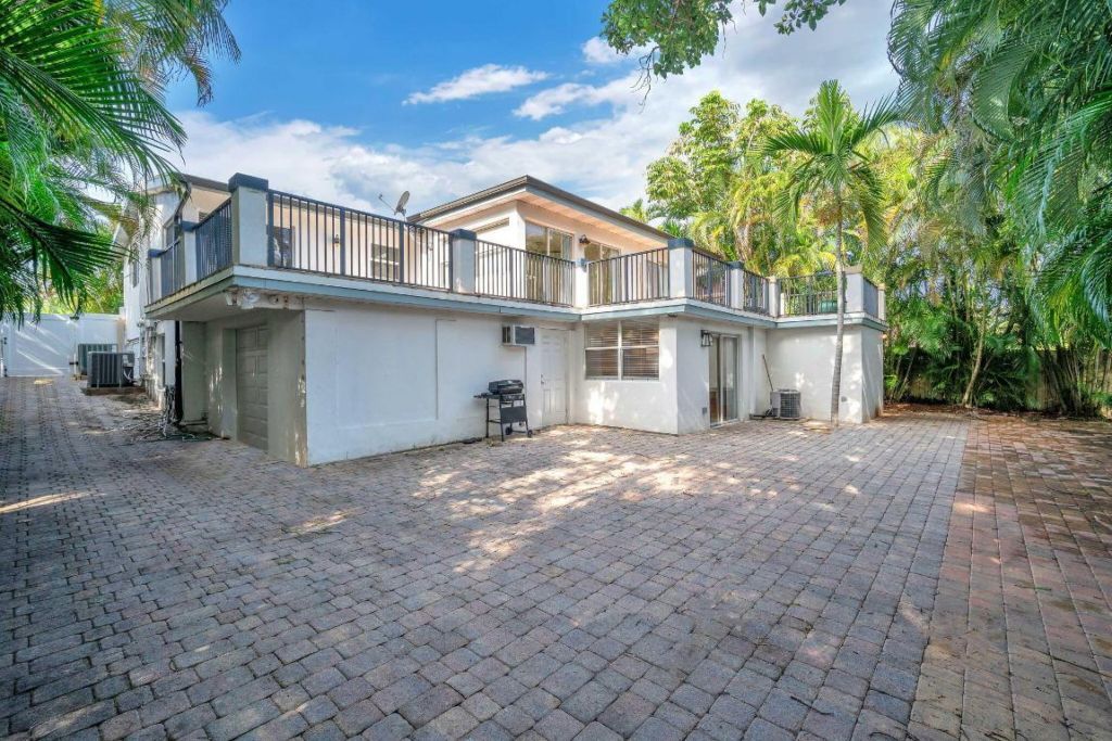 144 NW 4th Avenue, Boca Raton, FL 33432 Photo