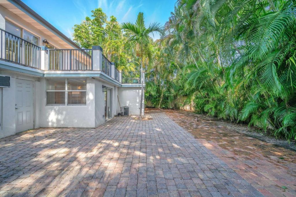 144 NW 4th Avenue, Boca Raton, FL 33432 Photo