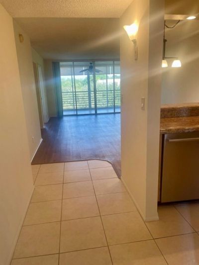9501 Seagrape Drive, Unit 403, Davie, FL 33324 Photo