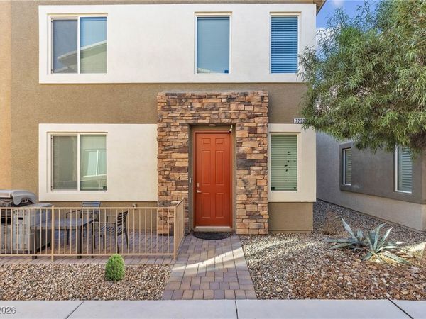 7233 Glistening Star Street, North Las Vegas, NV 89084