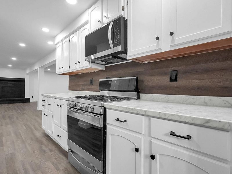 4547 Beachworth Court, Columbus, OH 43232 Photo 10