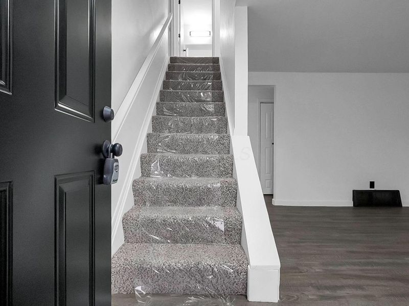 4547 Beachworth Court, Columbus, OH 43232 Photo 5