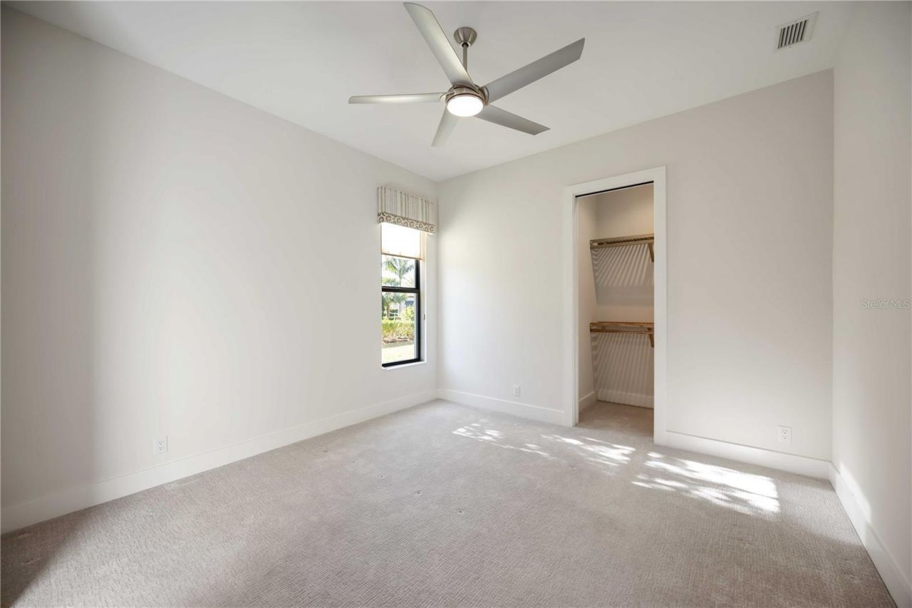 5408 Greenbrook Drive, Sarasota, FL 34238 Photo